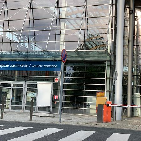 Vesna Rooms Mtp Poznan Ngoại thất bức ảnh