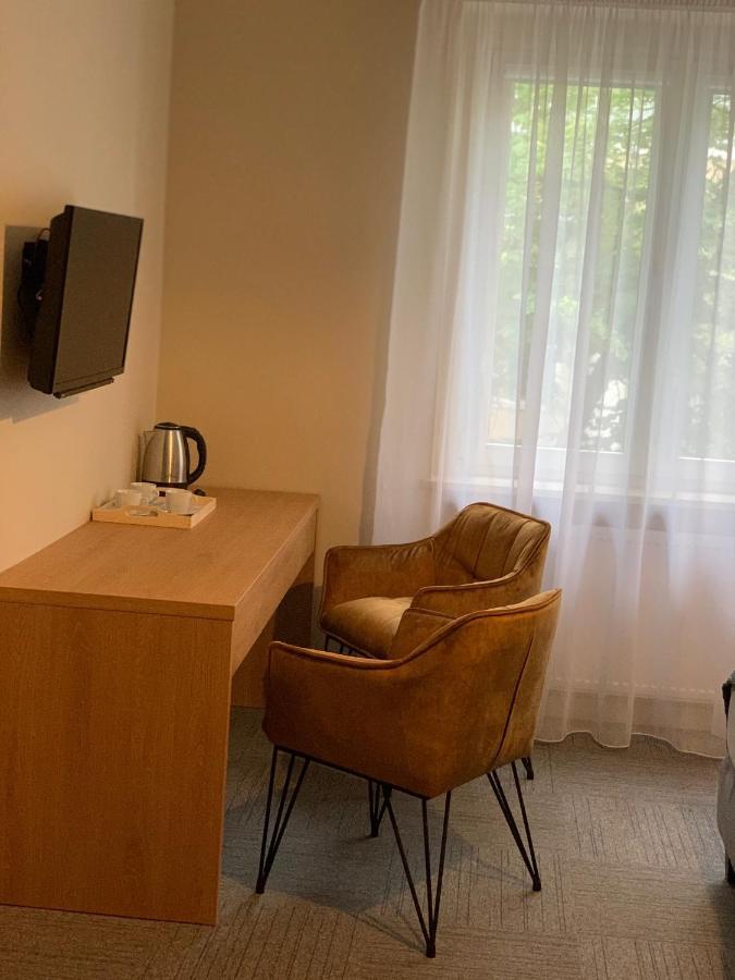 Vesna Rooms Mtp Poznan Ngoại thất bức ảnh
